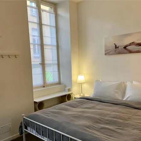 Apartment Le Tassigny - Centre - Proche Cite Medievale- Wifi - Ideal Famille, Couple Et Pro Carcassonne